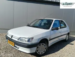 Wit Gebruikt 1994 Peugeot 306 | € 2.598