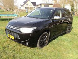 Zwart Gebruikt 2014 Mitsubishi Outlander Instyle SUV | € 12.950 (Eerlijke prijs)