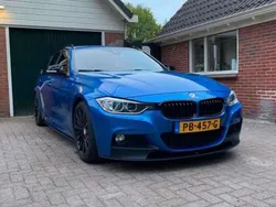 Blauw Gebruikt 2013 BMW 320 Executive Stationwagen | € 15.500