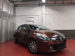 Bruin Gebruikt 2013 Renault Clio IV Authentique Sedan | € 5.990 (Goede deal)