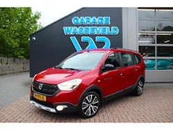 Rood Gebruikt 2020 Dacia Lodgy Stepway MPV | € 16.895 (Goede deal)