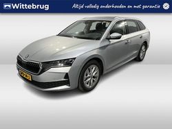 Zilver Gebruikt 2024 Skoda Octavia Business Line Stationwagen | € 28.950 (Goede deal)