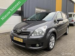 Grijs Gebruikt 2008 Toyota Verso Luna MPV | € 4.649 (Eerlijke prijs)