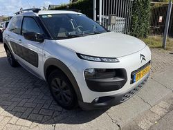 Wit Gebruikt 2017 Citroën C4 Cactus Shine Hatchback | € 6.999 (Eerlijke prijs)