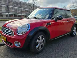 Rood Gebruikt 2010 Mini Cooper Salt Hatchback | € 3.250 (Eerlijke prijs)