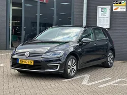Zwart Gebruikt 2018 VW e-Golf Hatchback | € 11.499 (Eerlijke prijs)
