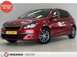 Rood Gebruikt 2016 Peugeot 308 Style Hatchback | € 5.995 (Goede deal)