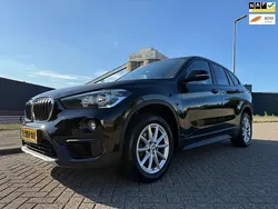 Zwart Gebruikt 2018 BMW X1 Executive SUV | € 19.950 (Eerlijke prijs)