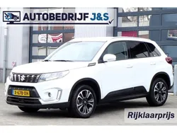 Wit Gebruikt 2022 Suzuki Vitara Style SUV | € 24.450 (Eerlijke prijs)