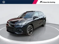 Zwart Gebruikt 2024 VW Tiguan Business SUV | € 58.440 (Eerlijke prijs)