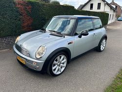 Grijs Gebruikt 2003 Mini Cooper Chili Hatchback | € 3.750 (Eerlijke prijs)