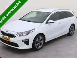 Wit, metallic lak Gebruikt 2020 Kia Ceed Sportswagon Stationwagen | € 19.900 (Eerlijke prijs)