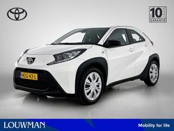 Wit Gebruikt 2025 Toyota Aygo X Play SUV | € 19.950