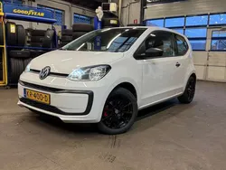 Wit Gebruikt 2016 VW up! Hatchback | € 5.500 (Eerlijke prijs)