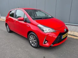 Rood Gebruikt 2020 Toyota Yaris Hatchback | € 15.350 (Eerlijke prijs)