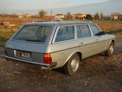 Zilver Gebruikt 1981 Mercedes 240 Stationwagen | € 20.800