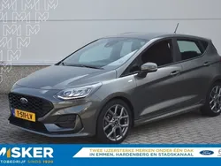 Grijs, metallic lak Gebruikt 2022 Ford Fiesta ST-Line Hatchback | € 23.500 (Duur)