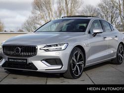 Grijs Gebruikt 2024 Volvo S60 Ultimate Sedan | € 46.995 (Duur)