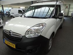 Wit Gebruikt 2018 Opel Combo Edition MPV | € 6.450 (Eerlijke prijs)