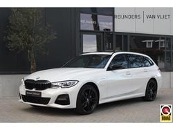 Wit Gebruikt 2021 BMW 320 Executive Stationwagen | € 31.490 (Iets duurder)