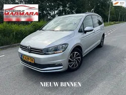 Grijs Gebruikt 2017 VW Touran Comfortline MPV | € 11.950