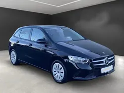 Gebruikt 2022 Mercedes B250e Business MPV | € 26.900
