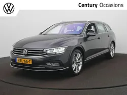 Grijs Gebruikt 2021 VW Passat Highline Stationwagen | € 28.900 (Eerlijke prijs)