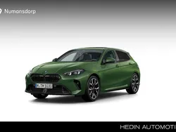 Groen Nieuw 2025 BMW 120 M Sport Hatchback | € 60.629 (Duur)