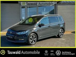 Grijs Gebruikt 2022 VW Touran Highline MPV | € 39.365