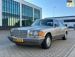 Bruin Gebruikt 1986 Mercedes S560 Sedan | € 22.950