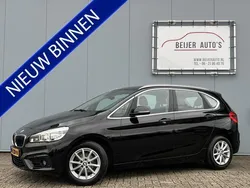Zwart Gebruikt 2017 BMW 216 Executive Stationwagen | € 13.945 (Eerlijke prijs)