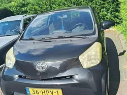 Zwart Gebruikt 2009 Toyota iQ Comfort Hatchback | € 1.700 (Duur)