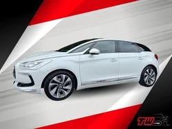 Wit Gebruikt 2012 Citroën DS5 So Chic Hatchback | € 8.900 (Goede deal)