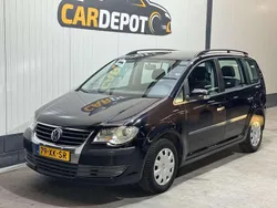 Zwart Gebruikt 2007 VW Touran MPV | € 3.999 (Goede deal)