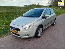 Beige Gebruikt 2006 Fiat Grande Punto Hatchback | € 1.950 (Eerlijke prijs)
