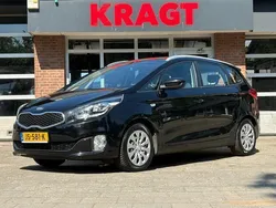 Zwart Gebruikt 2016 Kia Carens MPV | € 8.450 (Eerlijke prijs)