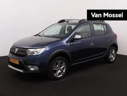 Blauw Gebruikt 2018 Dacia Sandero Stepway Hatchback | € 14.935 (Iets duurder)
