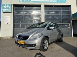 Grijs Gebruikt 2010 Mercedes A160 Classic MPV | € 4.250 (Goede deal)
