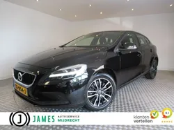 Zwart Gebruikt 2019 Volvo V40 Stationwagen | € 18.245 (Eerlijke prijs)