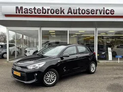 Zwart Gebruikt 2020 Kia Rio Hatchback | € 10.450 (Goede deal)