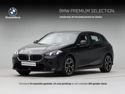 Saphirschwarz metallic (zwart metallic) Gebruikt 2024 BMW 120 Comfort Edition Hatchback | € 37.750 (Super prijs)