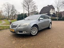 Grijs (metallic) Gebruikt 2010 Opel Insignia OPC Stationwagen | € 5.495 (Super prijs)