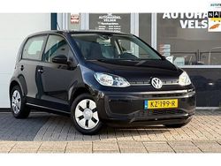 Zwart Gebruikt 2017 VW up! move up! Hatchback | € 10.990 (Eerlijke prijs)