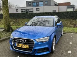 Blauw Gebruikt 2018 Audi A3 Hatchback | € 15.000 (Eerlijke prijs)