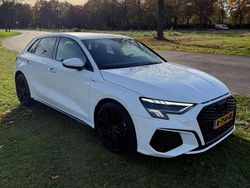 Wit Gebruikt 2022 Audi A3 Hatchback | € 26.750 (Eerlijke prijs)