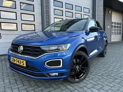 Blauw Gebruikt 2018 VW T-Roc R-line SUV | € 19.999 (Duur)