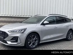 Zilver Gebruikt 2023 Ford Focus ST-Line Stationwagen | € 24.945 (Eerlijke prijs)