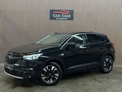 Zwart (metallic) Gebruikt 2021 Opel Grandland X Ultimate SUV | € 18.900 (Goede deal)