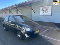 Zwart Gebruikt 2009 Renault Twingo Dynamique Hatchback | € 2.149 (Goede deal)