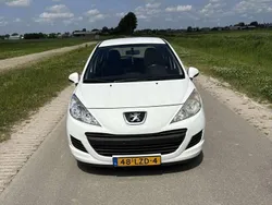 Wit Gebruikt 2010 Peugeot 207 Hatchback | € 1.700 (Goede deal)